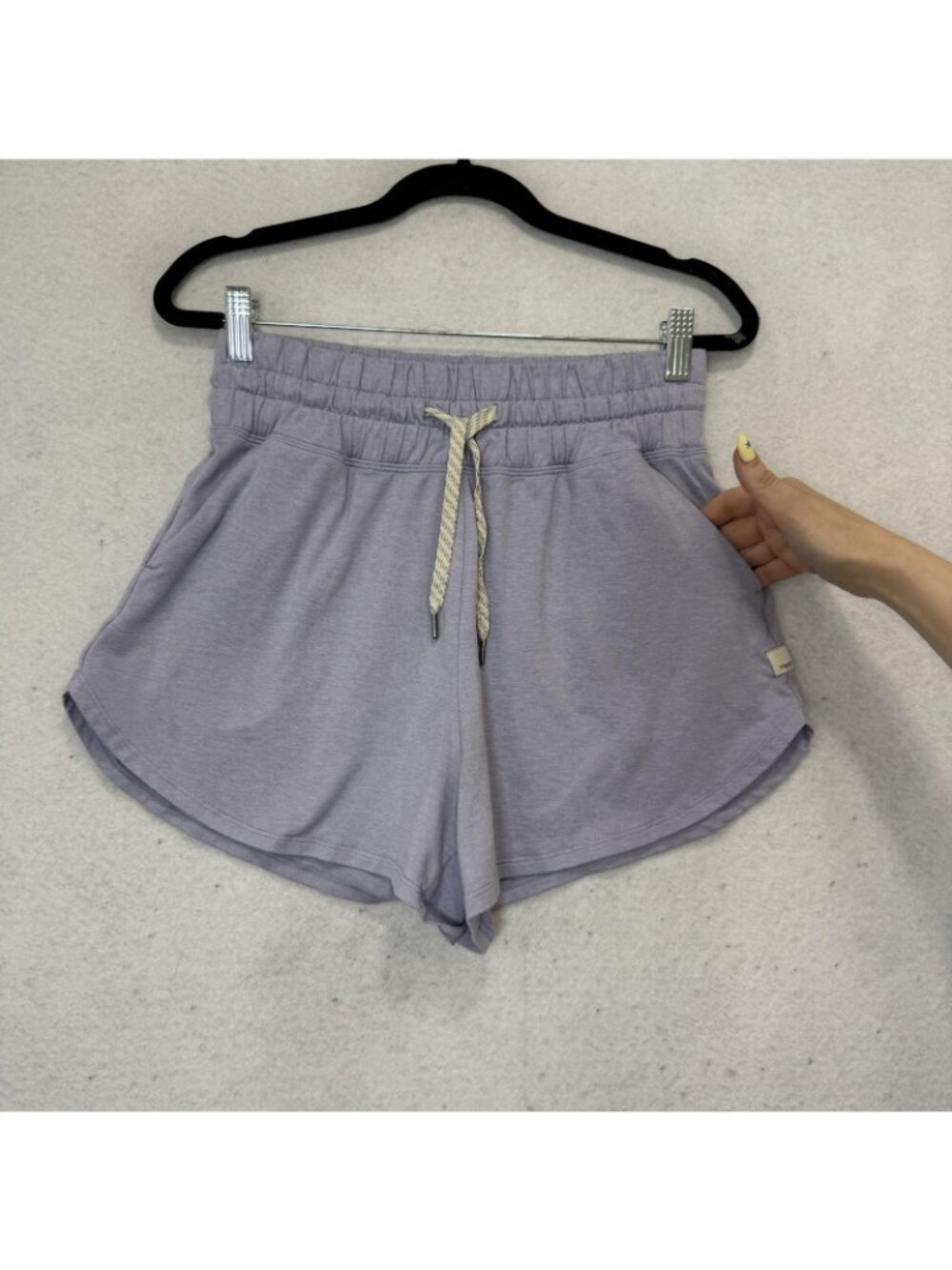 Vuori Sweat Shorts Womens Small Purple Jersey Drawstring Lounge Pockets - Picture 2 of 7